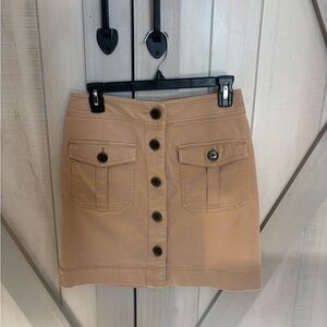 Ann Taylor Tan Button-Front Skirt. Adorable cotton twill mini. Size 2